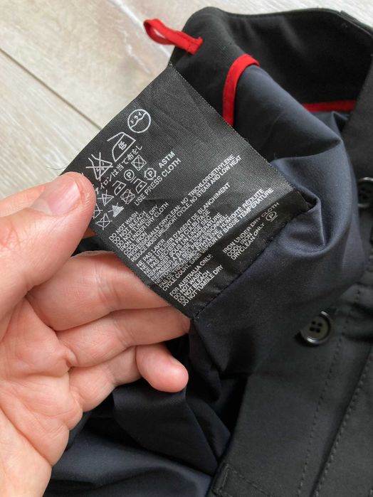 Оригинална PRADA вълнена пола размер IT42  EU36