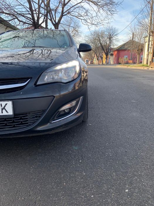Opel Astra J 1,7 diesel 2013