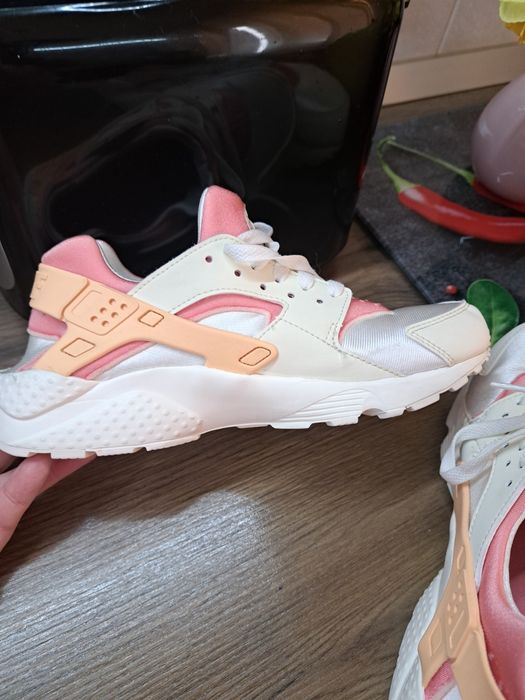 Nike Huarache mas 38,5
