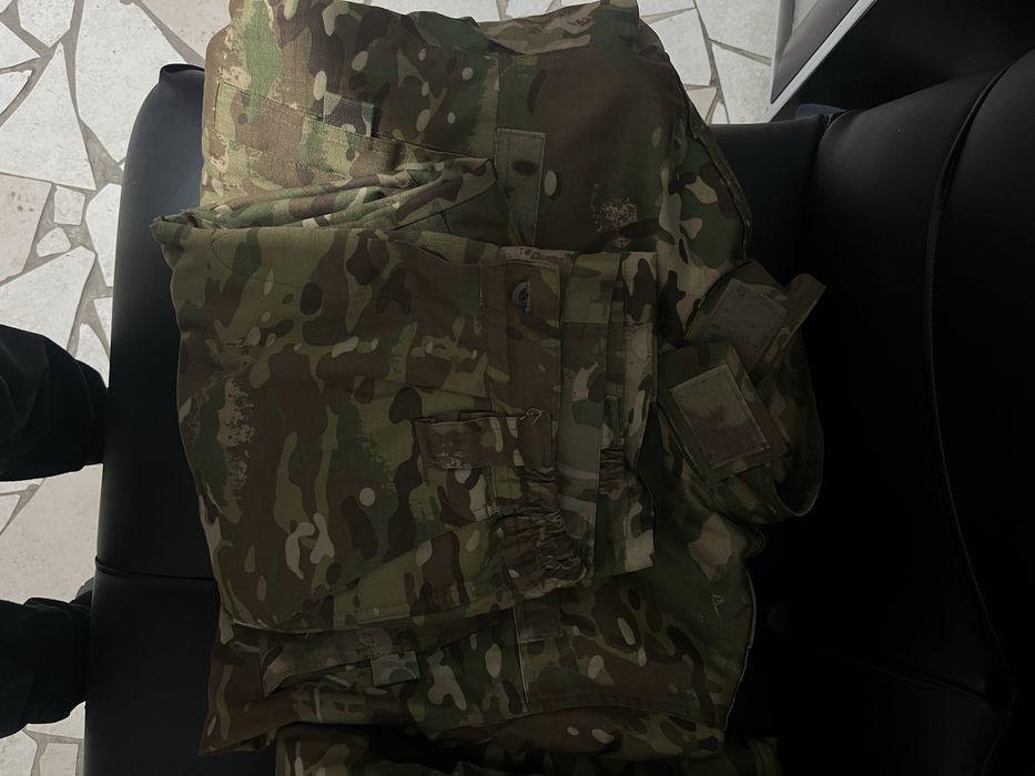 Продам мультикам бушлат