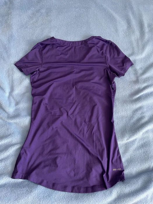 Дамска тениска Nike Pro