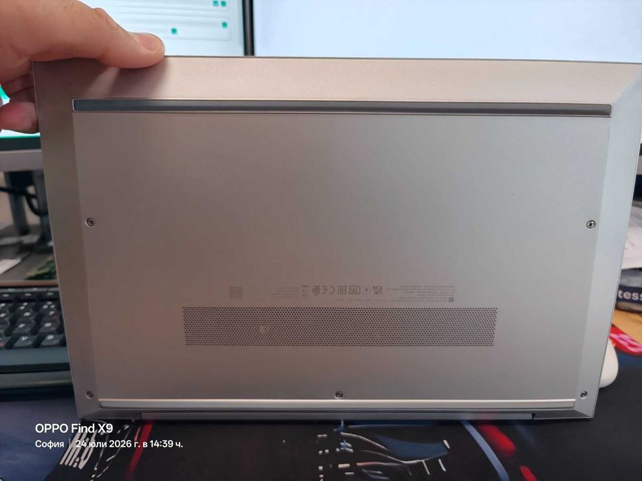Продавам лаптоп HP Elitebook 840 g8