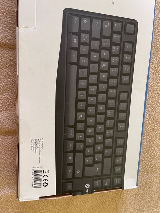 Tastatura wireless nouă