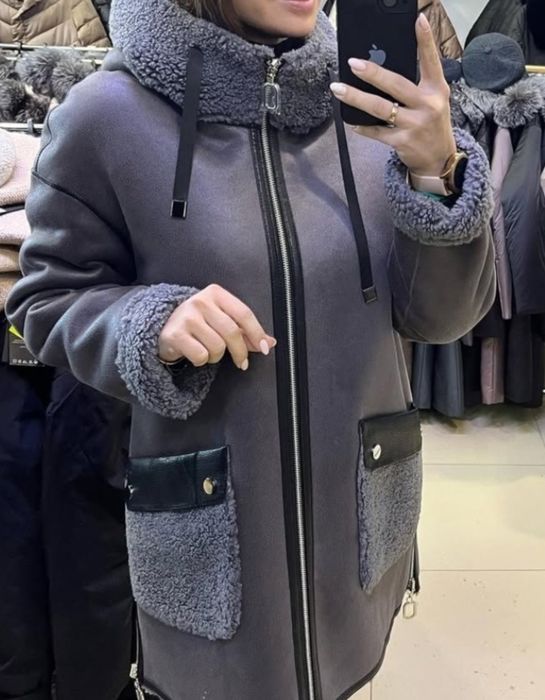 Цена до конца недели. Продам новую дубленку(двухсторонняя)