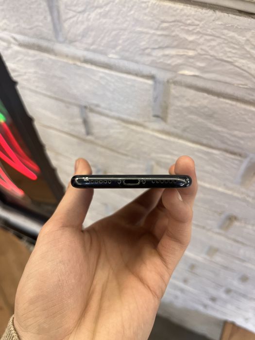 Iphone se Айфон СЕ