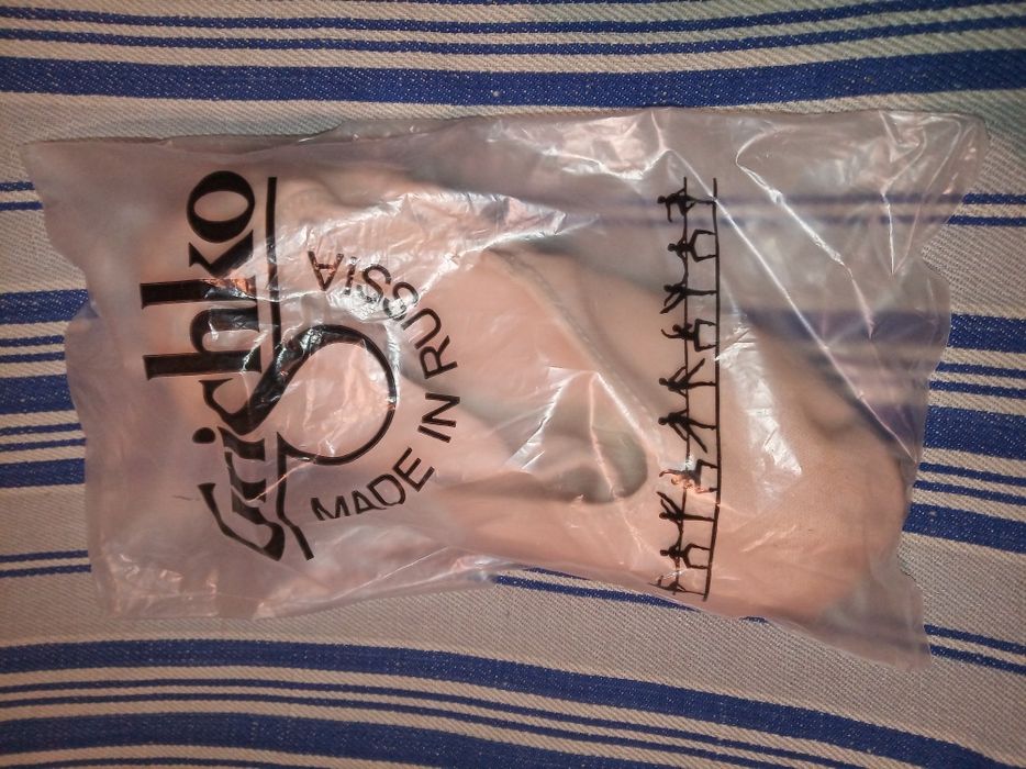 Чешки для занятий танцами и гимнастики