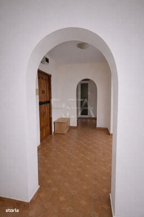 3 camere Pantelimon, et. 2, an 1980, 70 mp, boxa