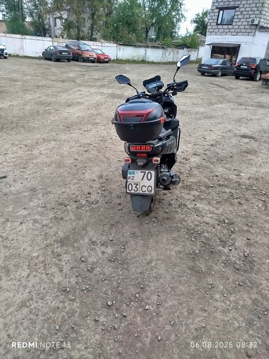 Скутер танк в идеальном состоянии