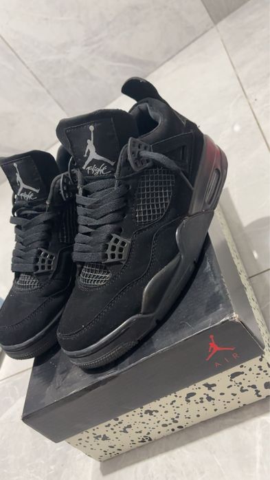 Vand Jordan 4 Black Cat [FULL- BOX]
