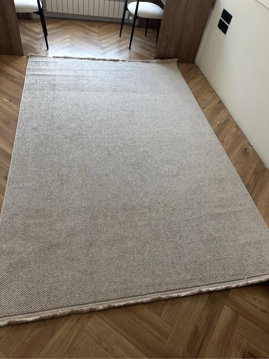 Продаётся ковёр