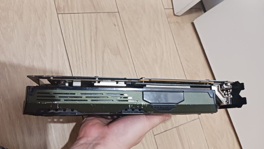 Nvidia gtx 1070 -8gb  posibil defecta