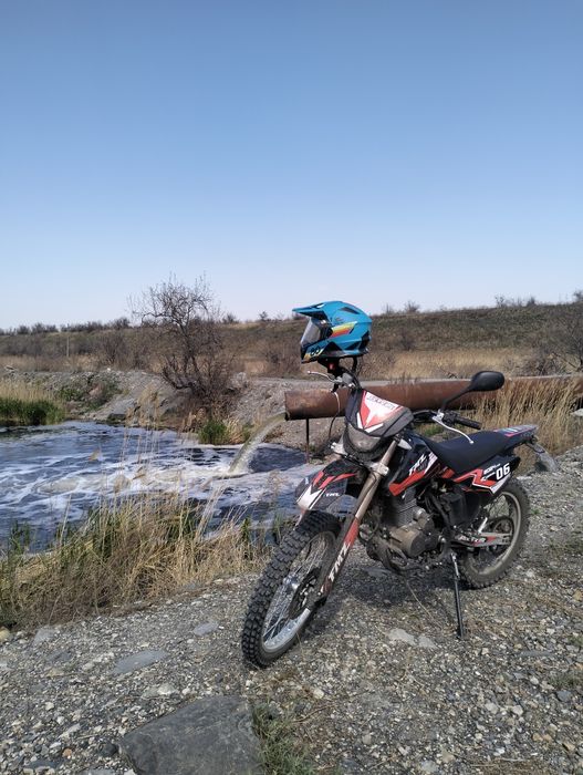 Продам эндуро 250
