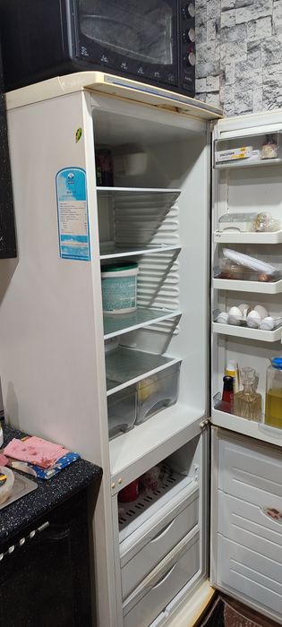 Продам холодильник