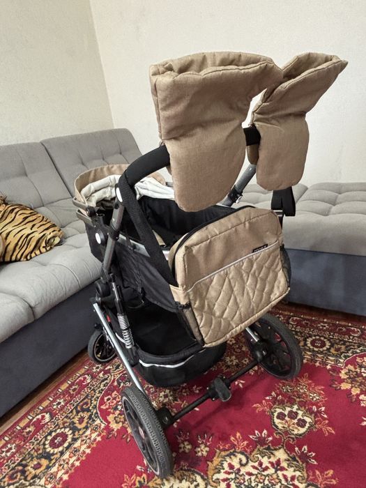 Продаётся детская коляска ( всесезон).