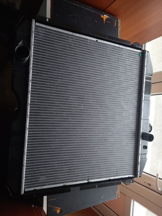 Продам радиатор Паз 3205