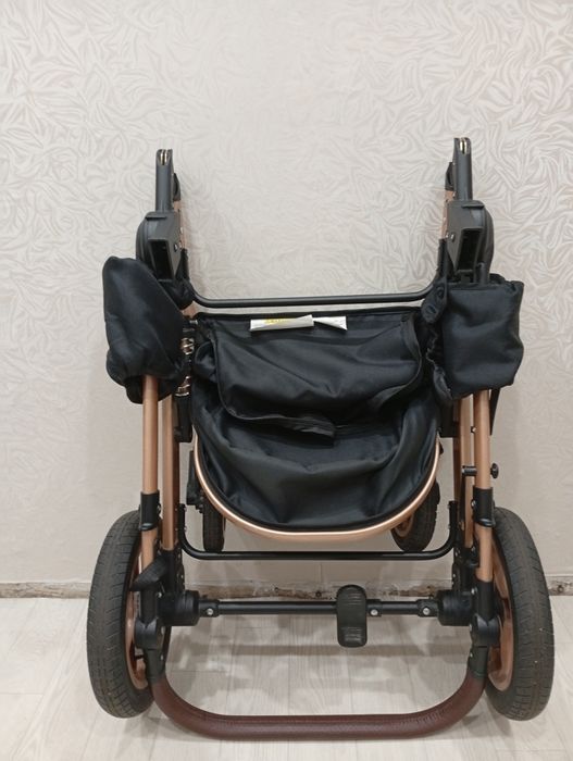 Продам коляску в отличном состоянии