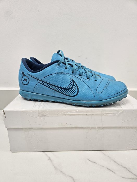 Nike tiempo fotbal sintetic sală 40,5
