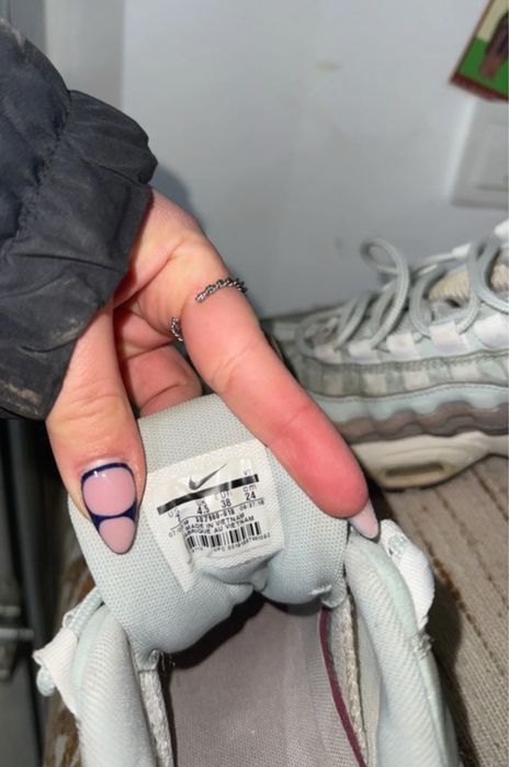 Adidasi nike air max