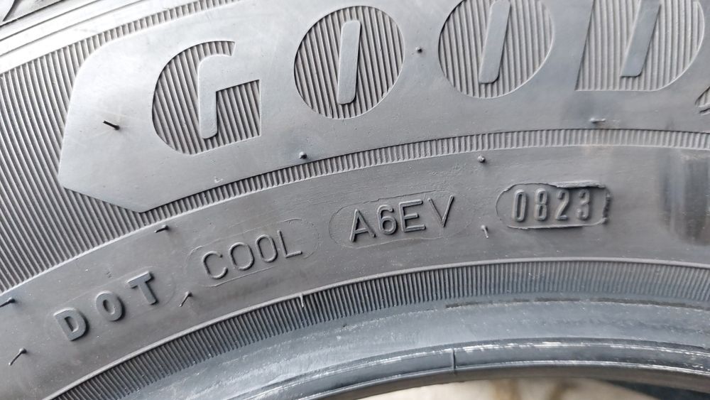 Гуми за Бус 215/65/16 C Goodyear Efficient Grip Cargo 4 броя