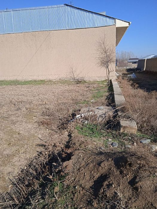 7.5 sotiq yer sotiladi