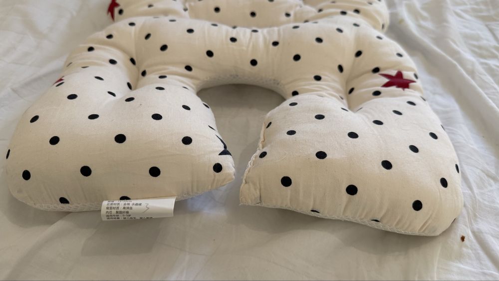 Подушка для беременных и матрас для коляски