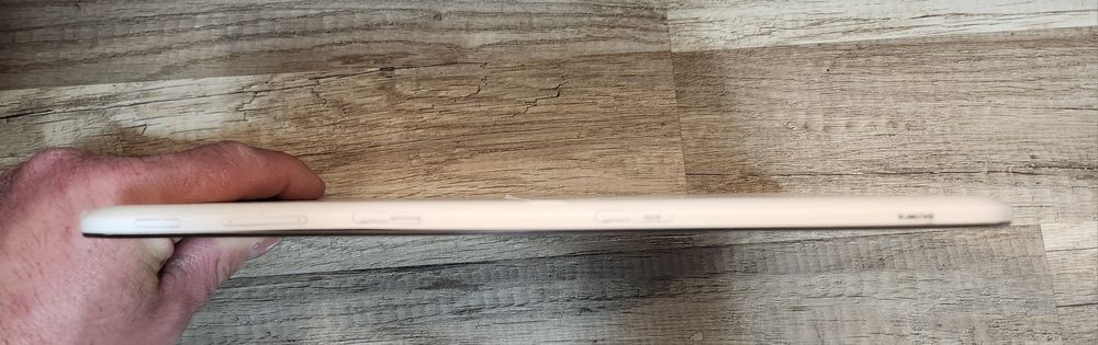 Таблет Samsung Galaxy Tab 4 (SM-T535)