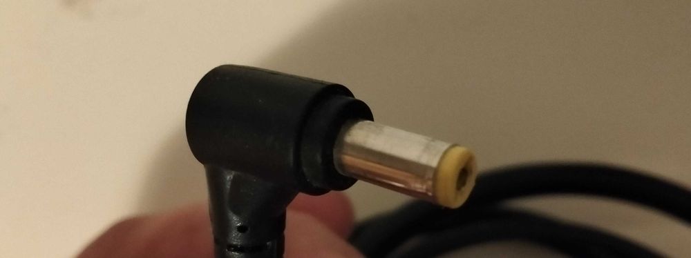 Alimentator Incarcator laptop 19V, 4,74A 90W