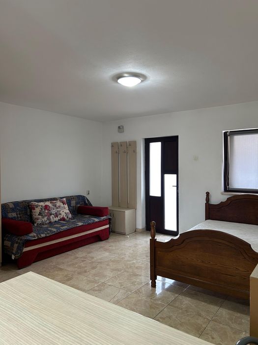 Inchiriez garsoniera