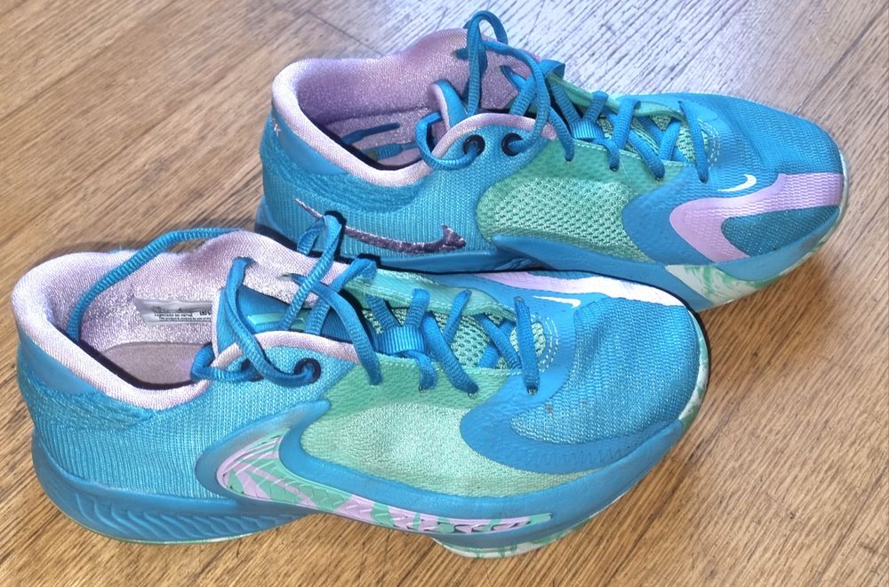 Маратонки Nike Freak 4