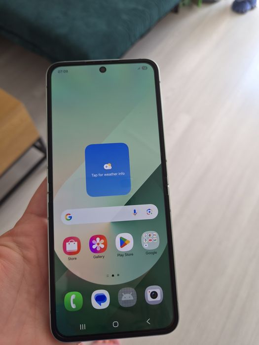 Samsung Z Flip 6