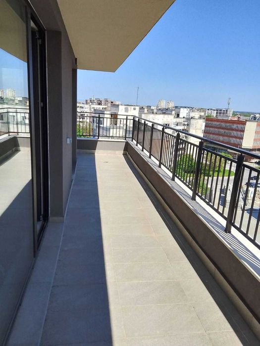 Продава се Двустаен апартамент в Пловдив, Тракия - 100 кв.м за 1330 €/кв.м - Снимка #5