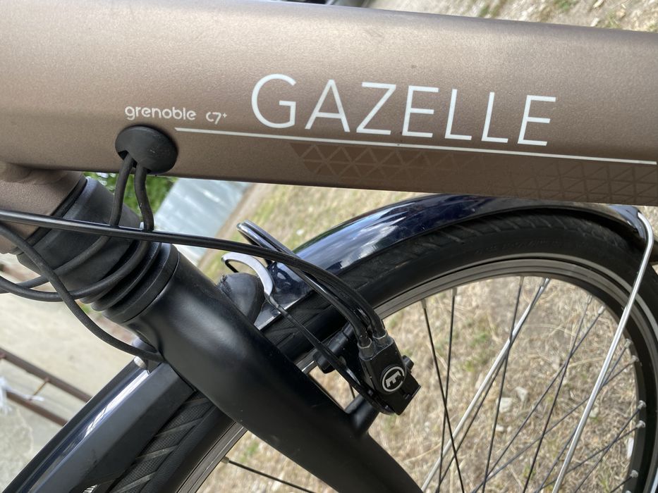 Bicicleta electrica Gazelle Grenoble C7