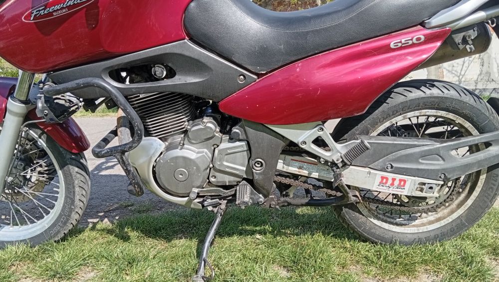 Suzuki Freewind XF 650