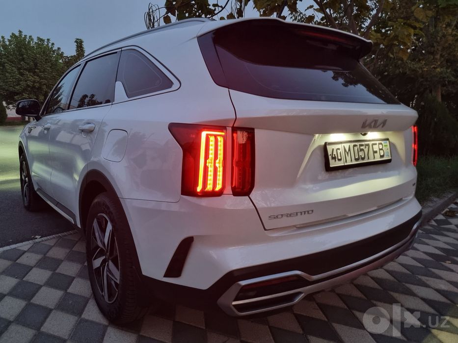 Kia Sorento 2023 yil oq zemchuk