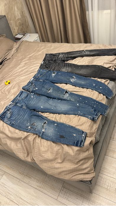 tricouri, blugi, sosete