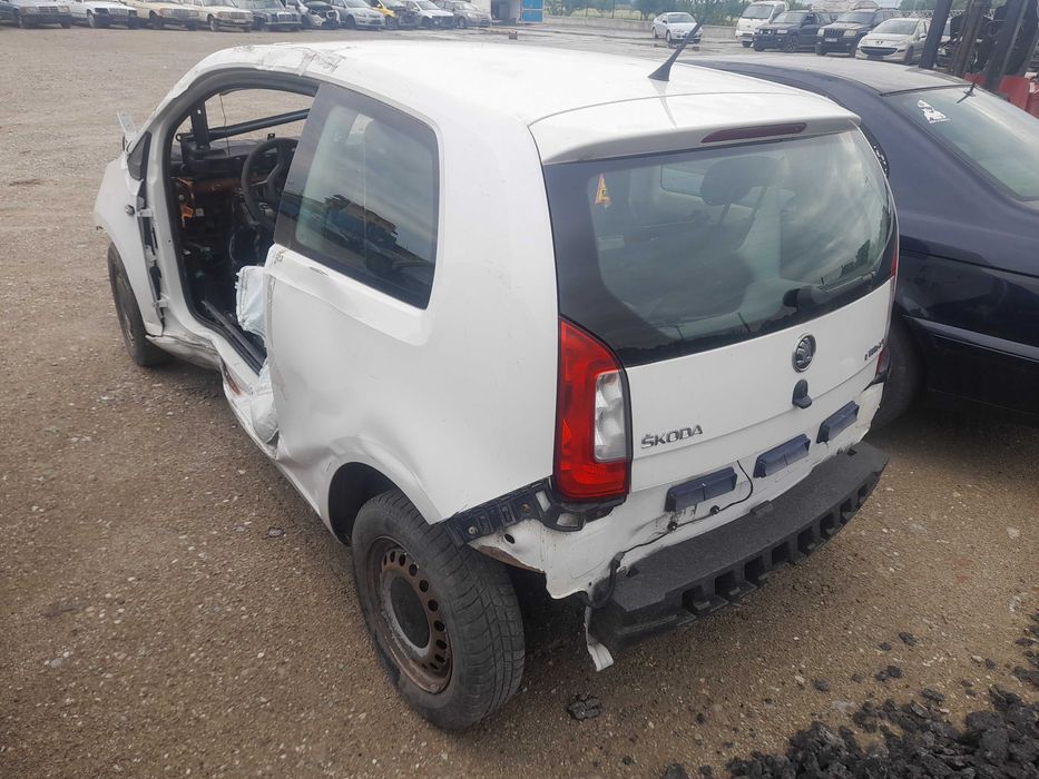 На части! Skoda Citigo 1.0i