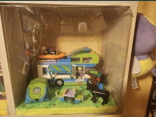 lego friends- Furgneta de camping a Miei