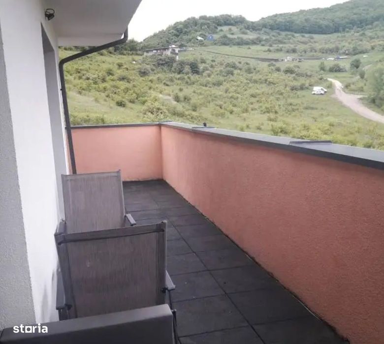 Apartament cu 2 camere, 41 mp + 30 mp terasa, zona Stejarului