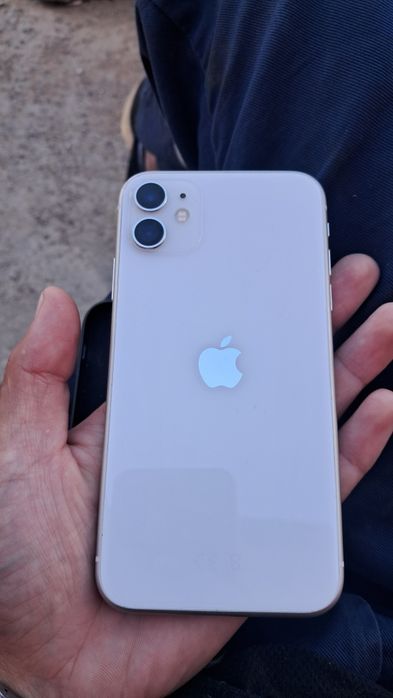 Продам iPhone 11 128gb