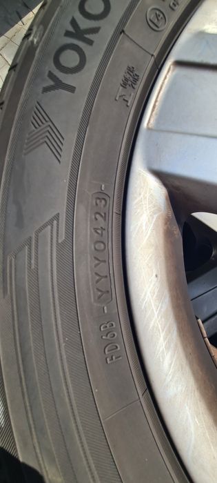 Гуми за бус от Швейцария