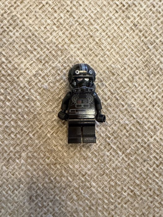 рядък лот от 6 LEGO фигурки