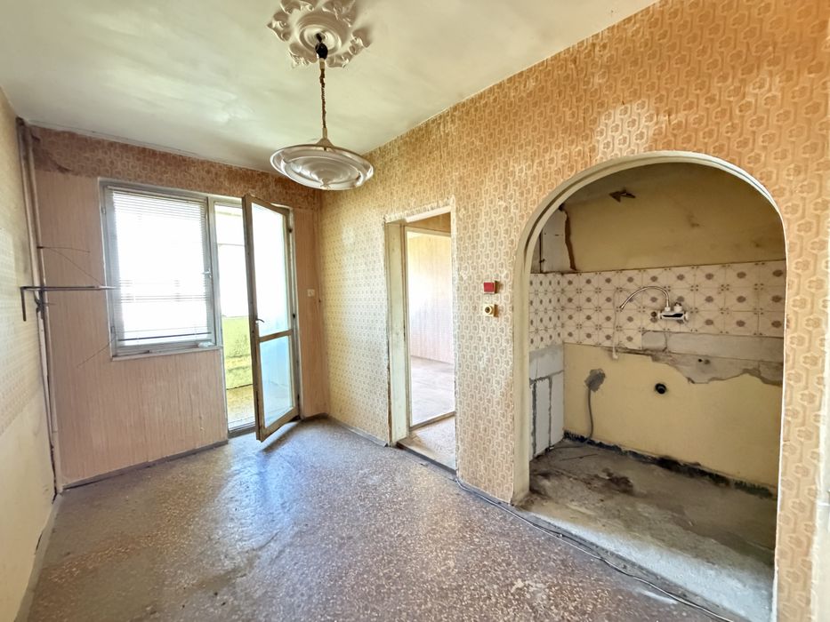 Тристаен апартамент в района на болницата – гр. Силистра