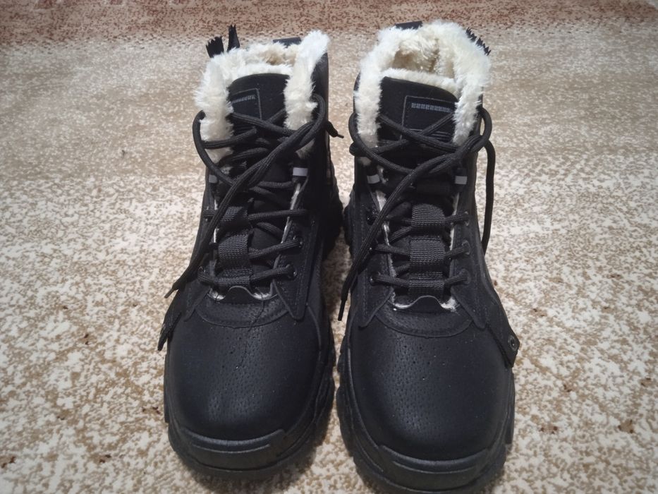 Ботинки зимние 43 размер