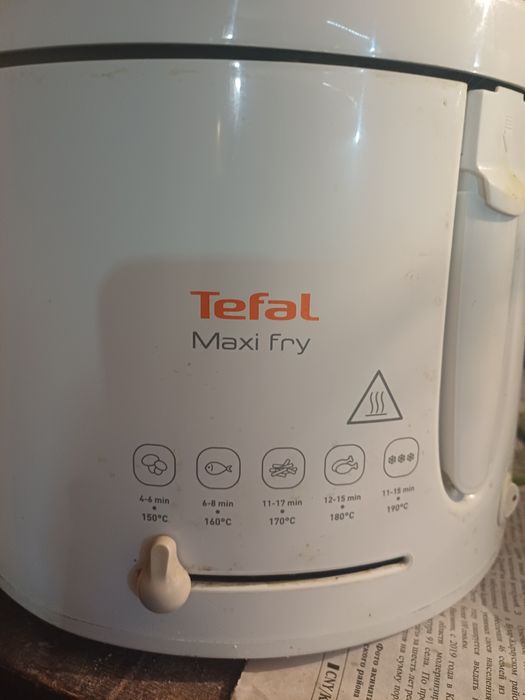 Фритюрница  Тефаль.