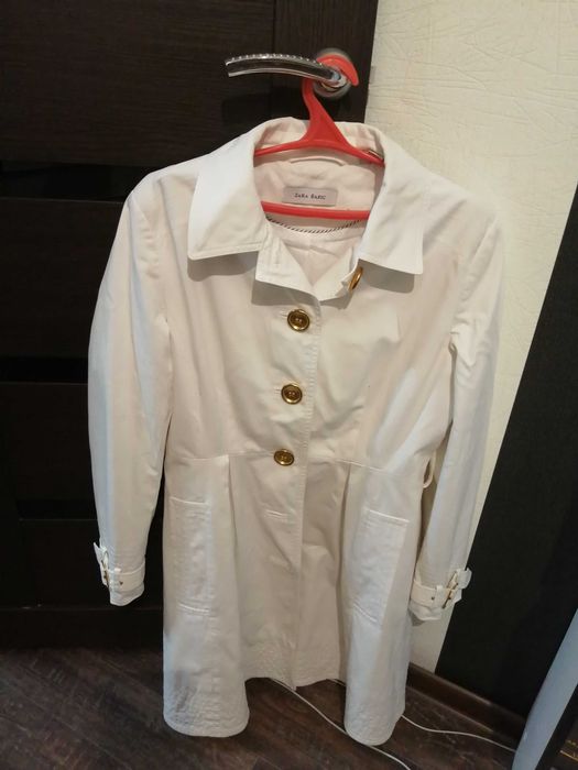 Продам женский плащ