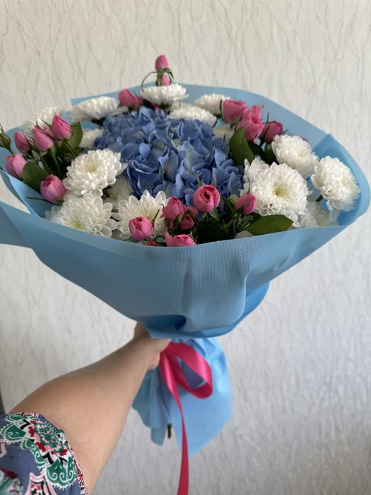 Букет цветов очень красивый