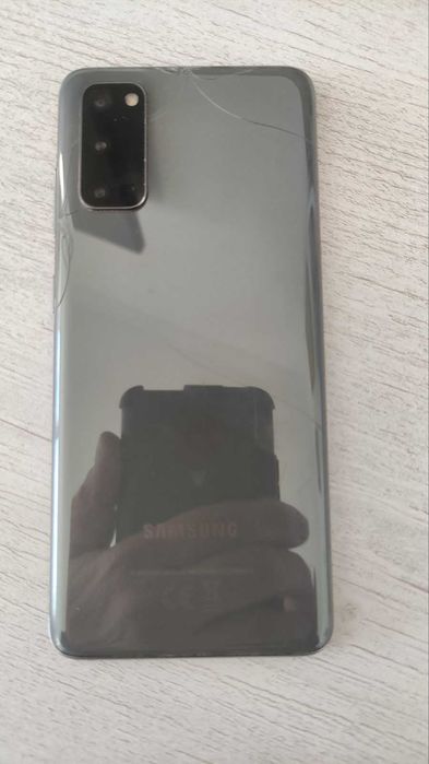 Samsung S20 5g 12gb/128gb отключен,за дисплей