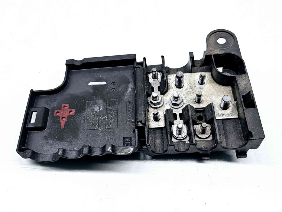 Panou sigurante Audi A5 Sportback (8TA) [Fabr 2009-2015] 8K0937517B