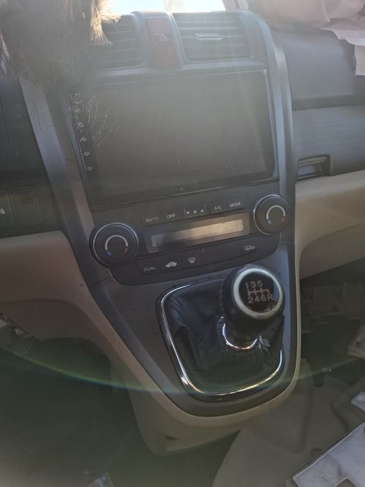 Honda CRV 2.2 cdti 140 к.с 6 степенна ръчна скоростна кутия 2008 г.