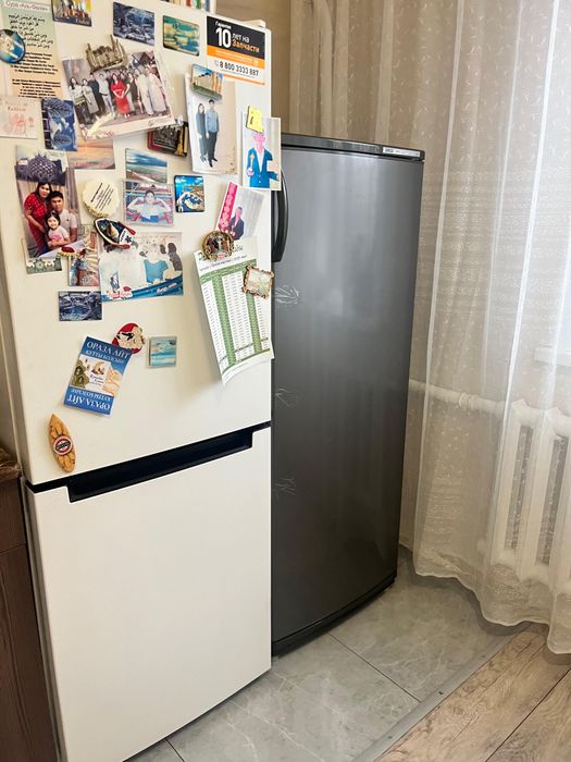 Продам морозильник